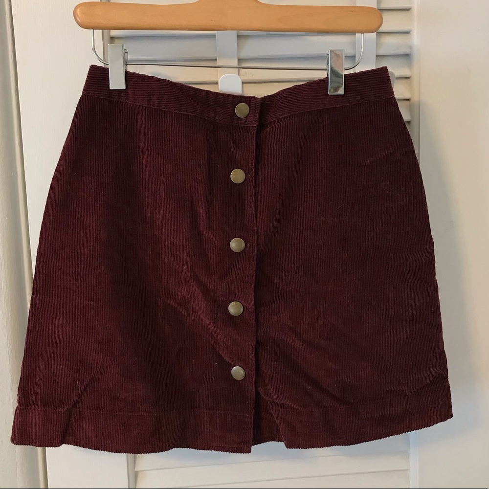 old navy maroon corduroy button up skirt